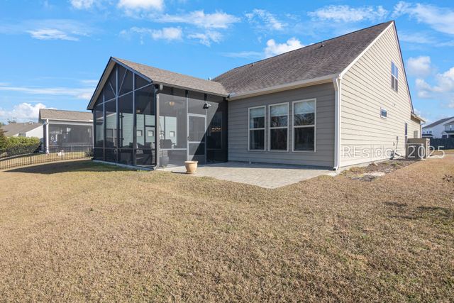 30 Buoy Dr, Bluffton, SC 29910