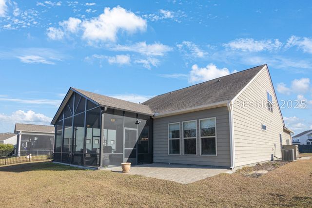 30 Buoy Dr, Bluffton, SC 29910