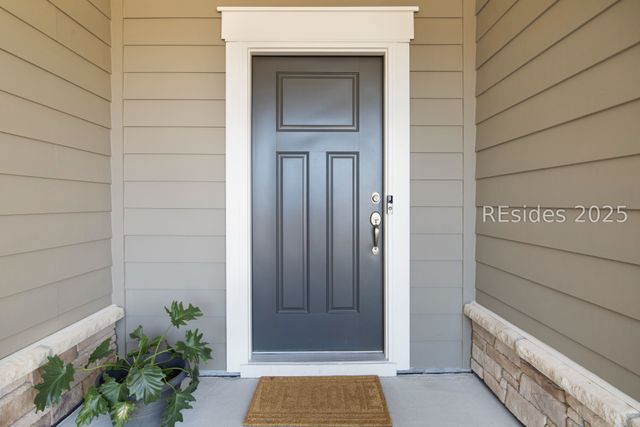 30 Buoy Dr, Bluffton, SC 29910