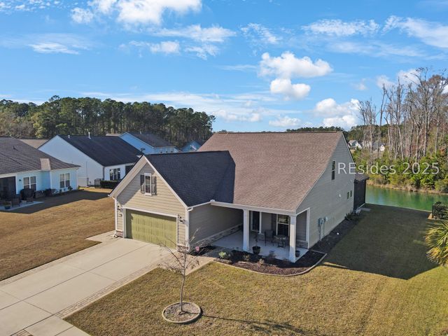 30 Buoy Dr, Bluffton, SC 29910