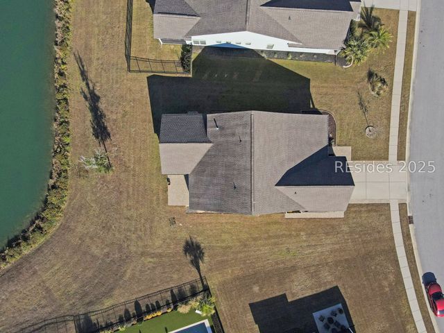 30 Buoy Dr, Bluffton, SC 29910