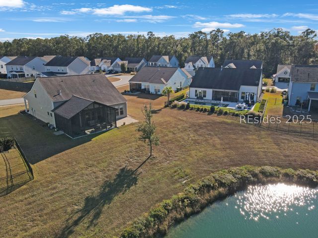30 Buoy Dr, Bluffton, SC 29910