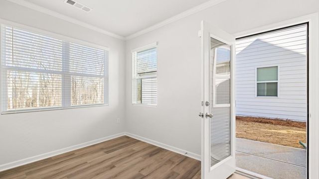 108 King Village, Braselton, GA 30517