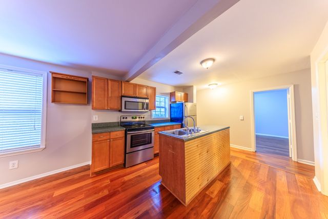 891 W Sharpe Ave, Nashville, TN 37206