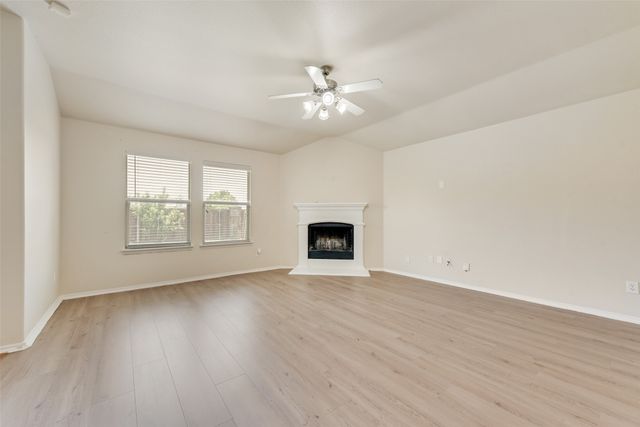 2046 Dripping Springs Drive, Forney, TX 75126