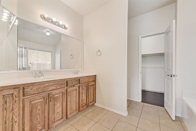 2046 Dripping Springs Drive, Forney, TX 75126
