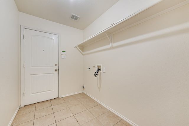 2046 Dripping Springs Drive, Forney, TX 75126