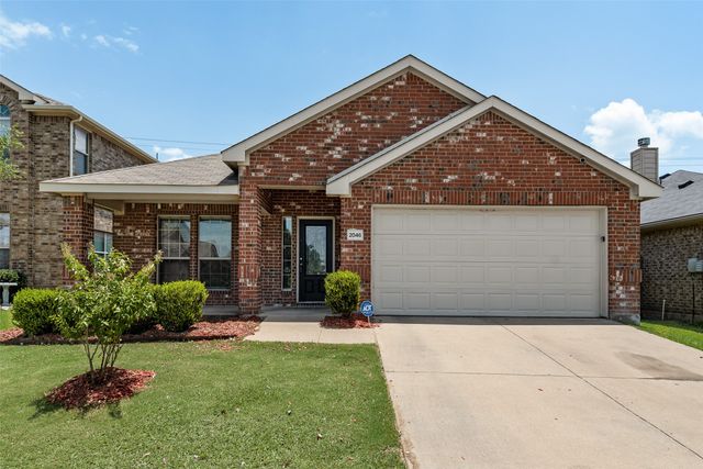 2046 Dripping Springs Drive, Forney, TX 75126