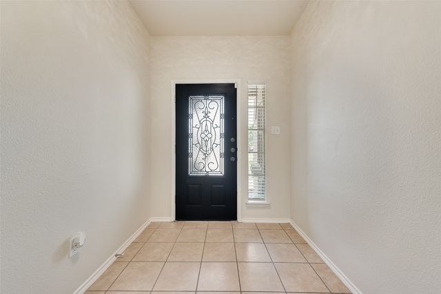 2046 Dripping Springs Drive, Forney, TX 75126