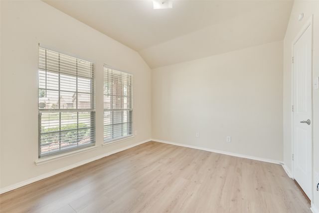 2046 Dripping Springs Drive, Forney, TX 75126