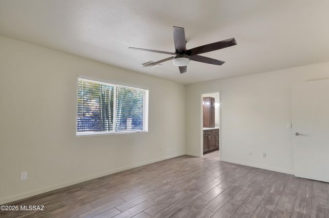 7221 E Clayridge Drive, Tucson, AZ 85750