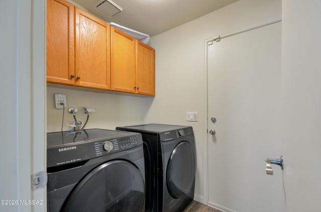 7221 E Clayridge Drive, Tucson, AZ 85750