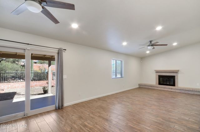 7221 E Clayridge Drive, Tucson, AZ 85750