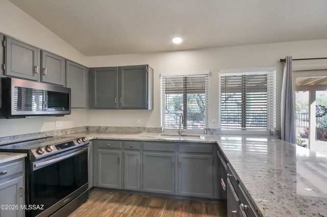 7221 E Clayridge Drive, Tucson, AZ 85750