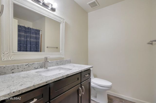 7221 E Clayridge Drive, Tucson, AZ 85750