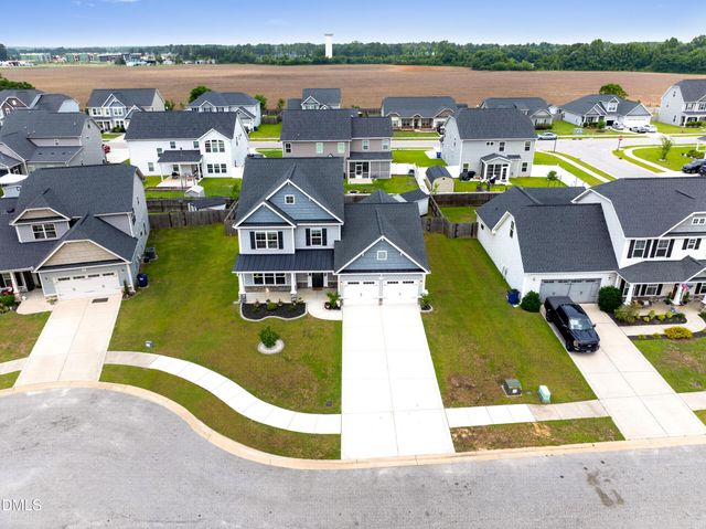 130 Fullcrest Court, Raeford, NC 28376