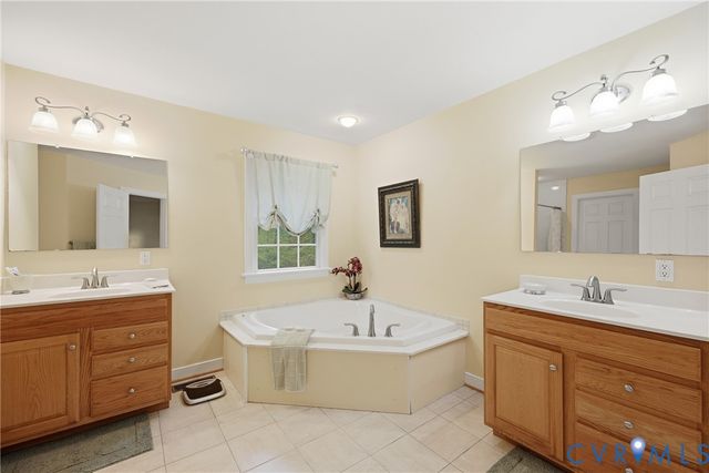 782 Bumpass Rd, Bumpass, VA 23024