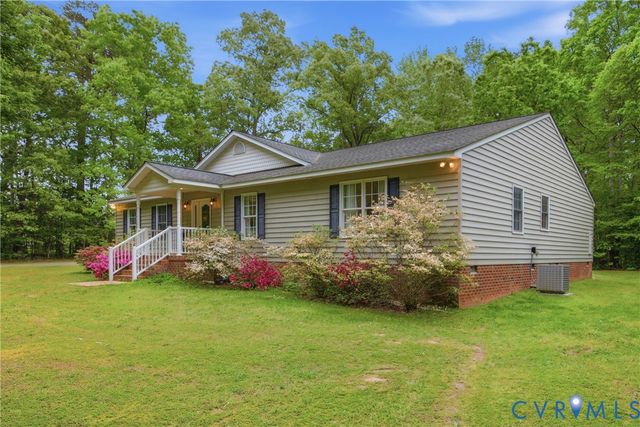 782 Bumpass Rd, Bumpass, VA 23024
