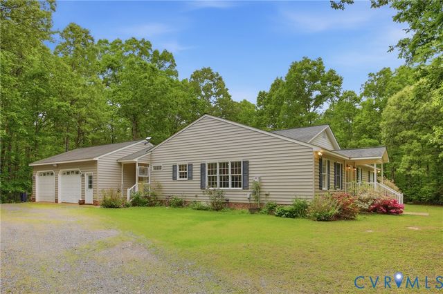 782 Bumpass Rd, Bumpass, VA 23024
