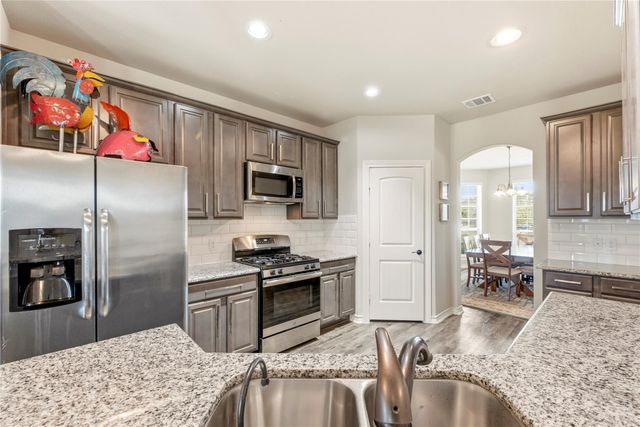 2302 Shannon Court, Missouri City, TX 77459