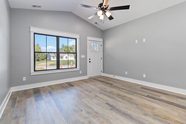 110 Harrods Glen, Harrodsburg, KY 40330