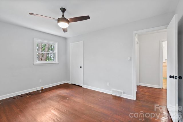 11 Von Ruck Court, Asheville, NC 28801