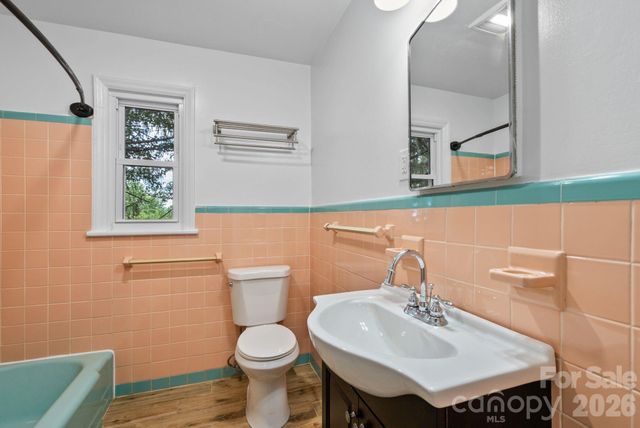 11 Von Ruck Court, Asheville, NC 28801