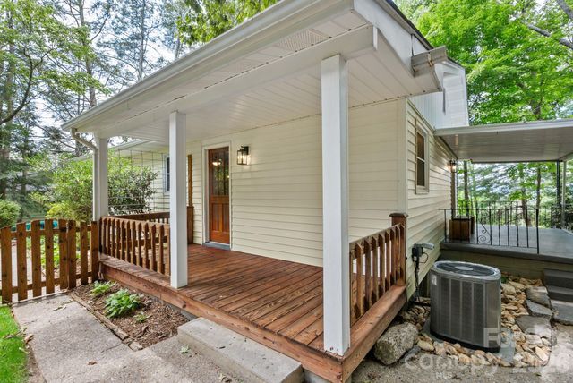 11 Von Ruck Court, Asheville, NC 28801