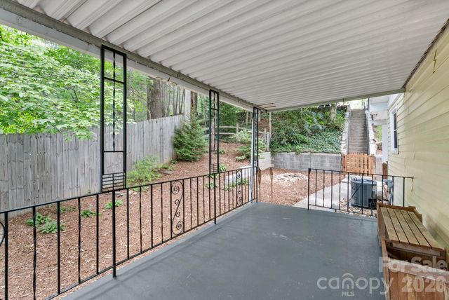 11 Von Ruck Court, Asheville, NC 28801