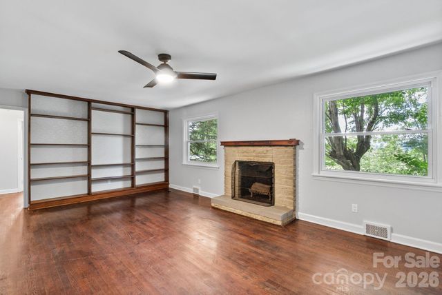 11 Von Ruck Court, Asheville, NC 28801