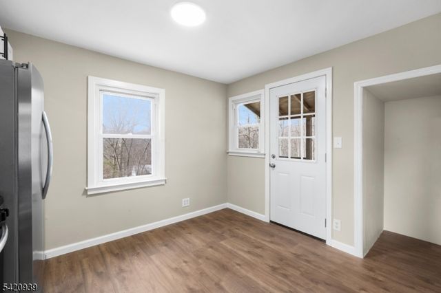 23 Harriet Way, Roxbury Twp., NJ 07850