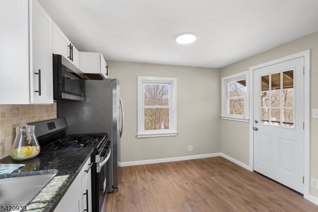 23 Harriet Way, Roxbury Twp., NJ 07850