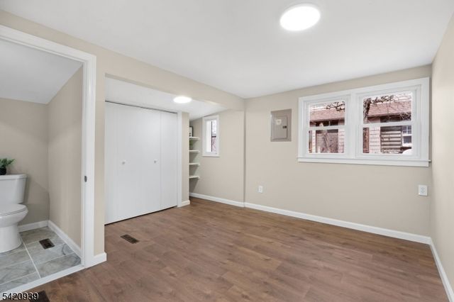 23 Harriet Way, Roxbury Twp., NJ 07850