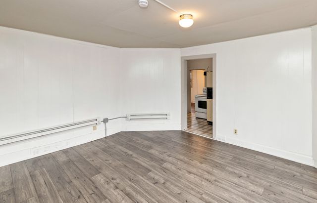 1325 6th Avenue, Des Moines, IA 50314