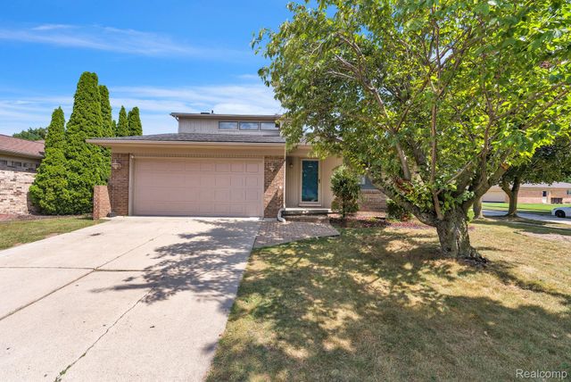 1541 Yellowbrick Road, Trenton, MI 48183