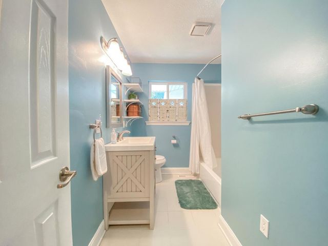 7706 Vista Hills Drive, Chattanooga, TN 37416