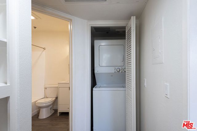 13801 Oxnard Street 206, Valley Glen, CA 91401