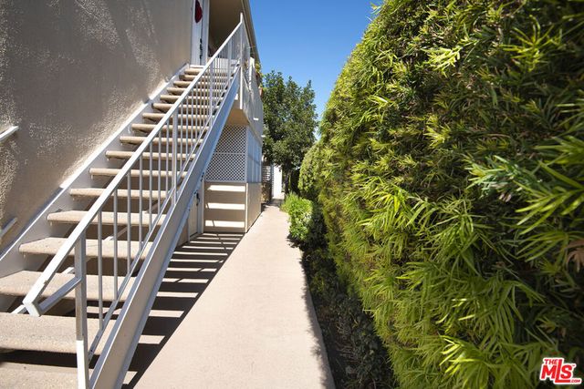 13801 Oxnard Street 206, Valley Glen, CA 91401