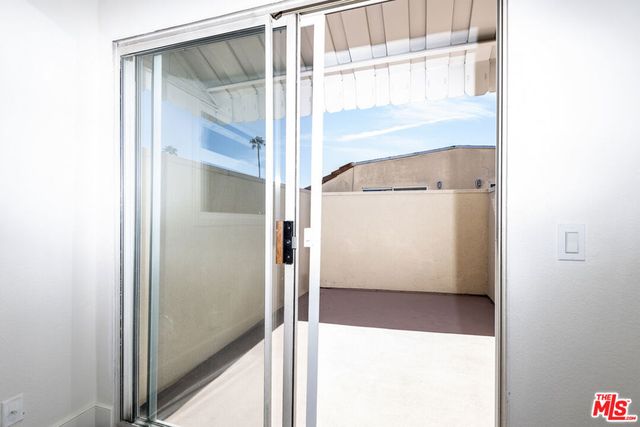 13801 Oxnard Street 206, Valley Glen, CA 91401