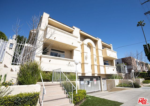 13801 Oxnard Street 206, Valley Glen, CA 91401