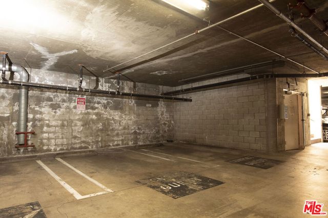 13801 Oxnard Street 206, Valley Glen, CA 91401