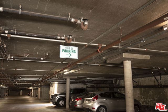 13801 Oxnard Street 206, Valley Glen, CA 91401