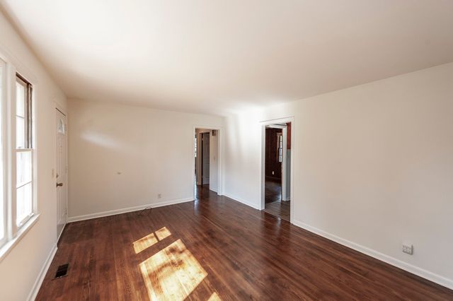 200 Malvin St, Gallatin, TN 37066