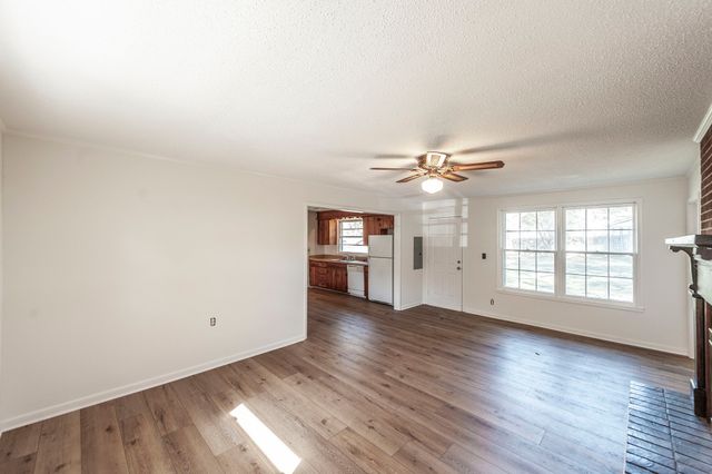 200 Malvin St, Gallatin, TN 37066