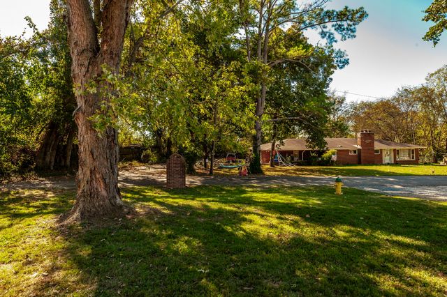 200 Malvin St, Gallatin, TN 37066