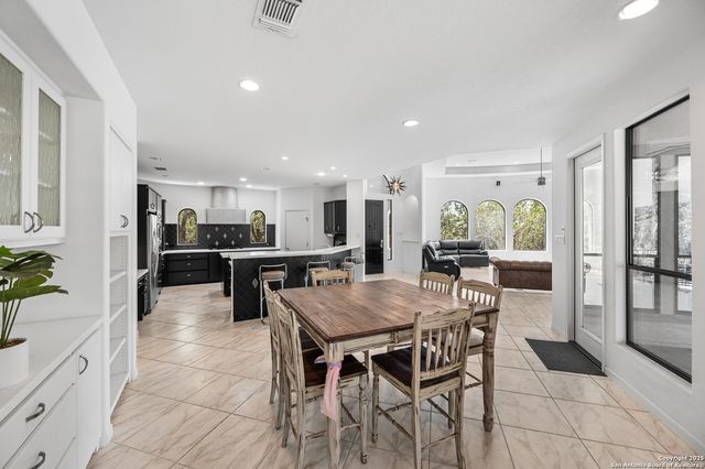 23204 Fossil Peak, San Antonio, TX 78261