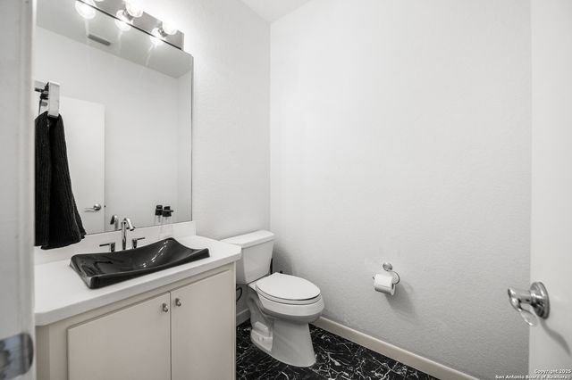 23204 Fossil Peak, San Antonio, TX 78261