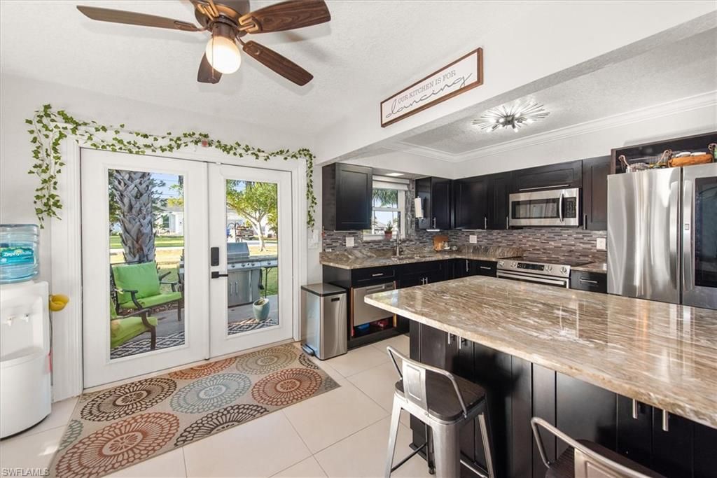 3945 Edgewood AVE, FORT MYERS, FL 33916 — photo 5