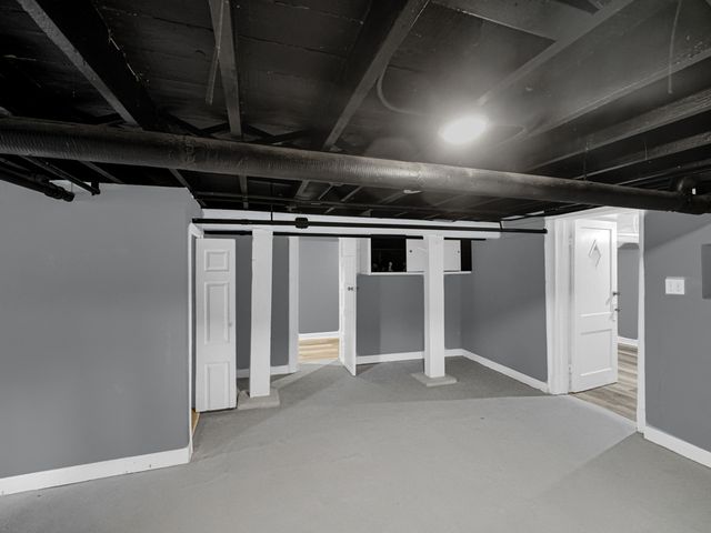 72 E 136th Street, Riverdale, IL 60827