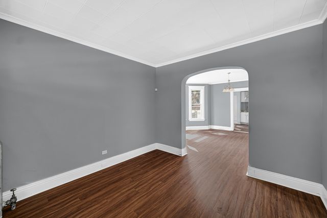 72 E 136th Street, Riverdale, IL 60827